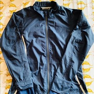 Athleta Softshell Windjacket Medium